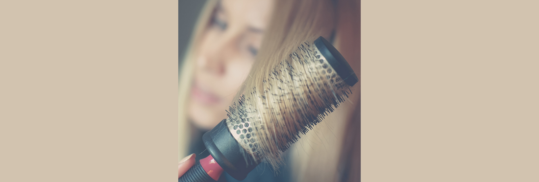 People, it’s time to clean your hairbrushes and here’s how